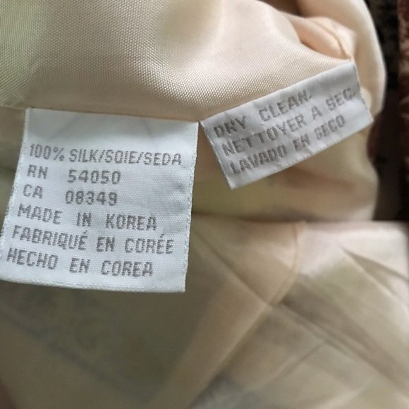 Jones New York Silk Floral Batik Blazer Tan Jacket Button Front Women Size 14P - Picture 6 of 9